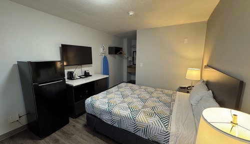 Standard Room, 1 Queen Bed, Smoking