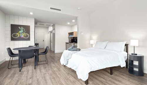 Business Apartment