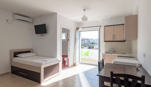 Quadruple Room, City View