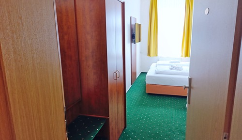 Economy Double Room