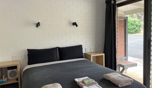 Double Room, Hill View