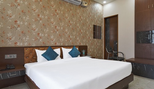 Junior Room
