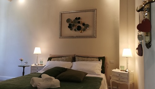 Comfort Room, Garden View