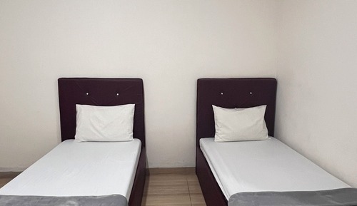 Elite Room