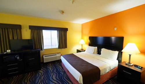 Suite, 1 King Bed with Sofa bed, Non Smoking, Jetted Tub