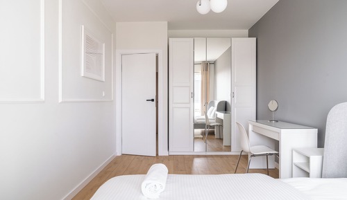 Apartment, Balcony