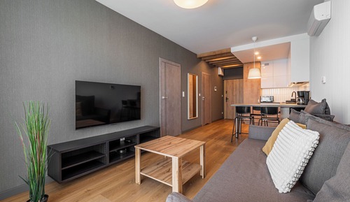 City Apartment, Balcony