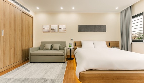 Deluxe Apartment, 1 King Bed with Sofa bed, Kitchen, City View