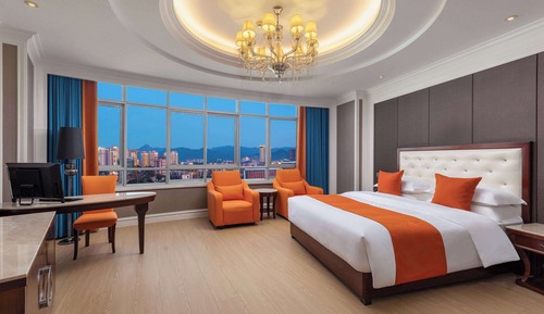 Deluxe Room, 1 King Bed, Non Smoking