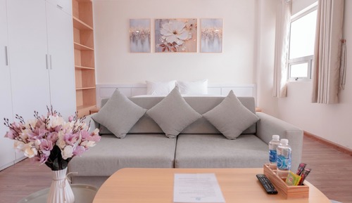 Standard Room, Balcony, Hill View