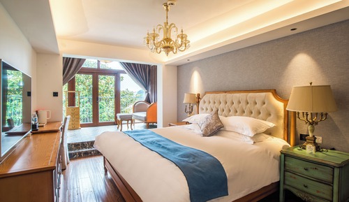 Honeymoon Double Room, Hill View