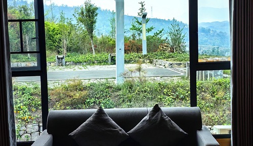 Exclusive Twin Room, Multiple Beds, Hill View, Slope side