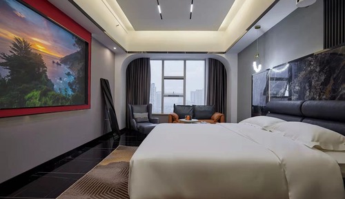 Business Apartment, City View