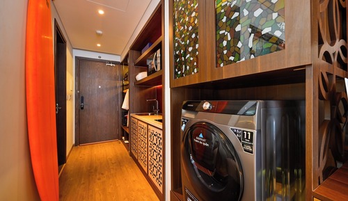 Family Studio Suite, 1 Bedroom, Pool View, Executive Level