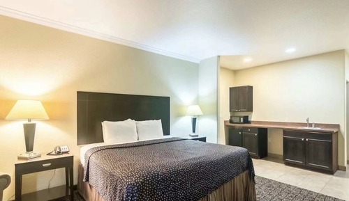Standard Double Room, City View