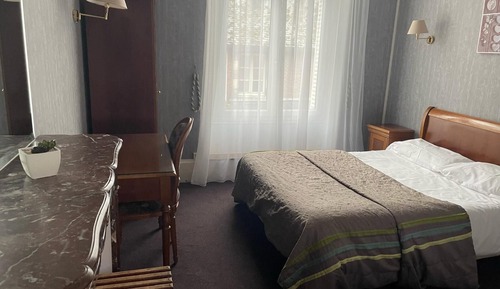 Twin Room, Courtyard View