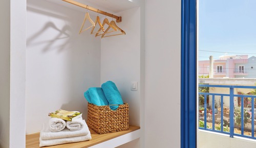 Suite, Mountain View