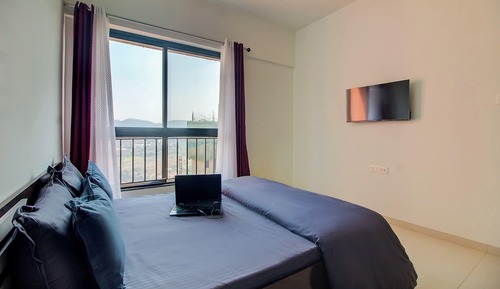 Standard Room, Shared Bathroom