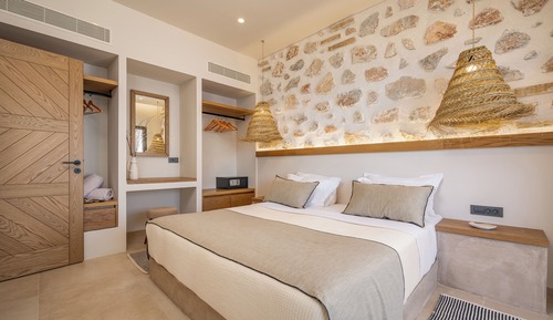 Superior Studio Suite, 2 Bedrooms