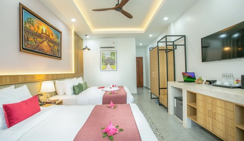 Family Junior Suite with Balcony