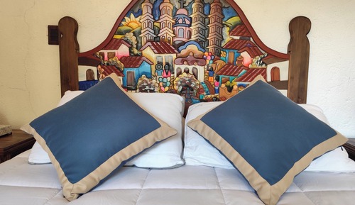 Standard Room, 1 Queen Bed