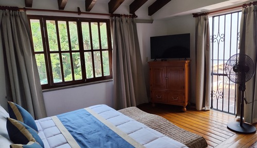 Superior Suite, 1 King Bed