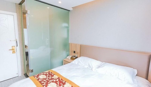 Classic Single Room