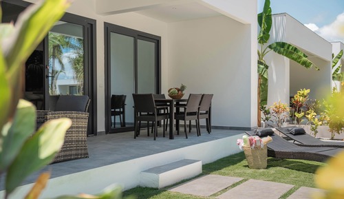 Deluxe Villa, Patio