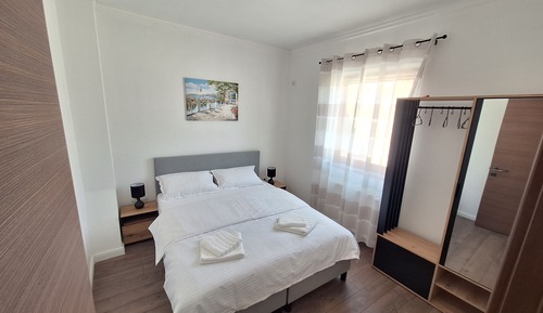 Superior Apartment, Garden View