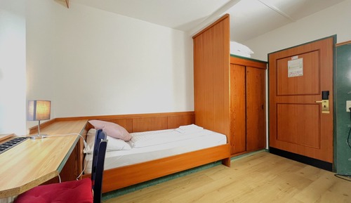 Basic Double or Twin Room