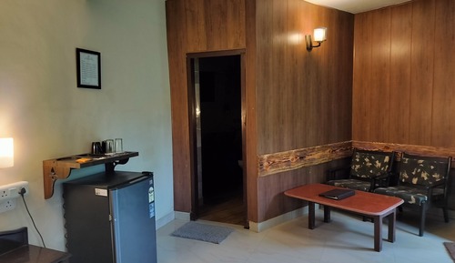 Deluxe Double Room, Garden View