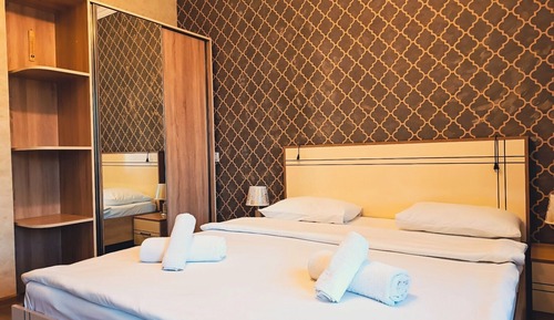 Double Room, Mountain View