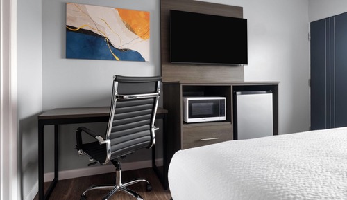 Room, 1 King Bed, Non Smoking