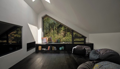 Suite, River View, Mezzanine