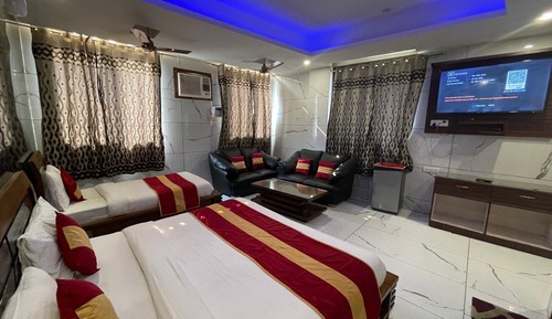 Deluxe Double Room, Balcony, Mountain View