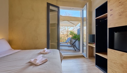 Deluxe Double Room, Balcony