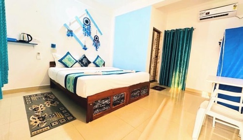 Superior Double Room, Balcony, Garden View