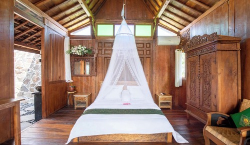 Deluxe Room, Garden View