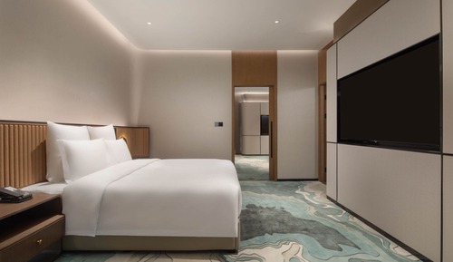 Superior Suite, 1 King Bed