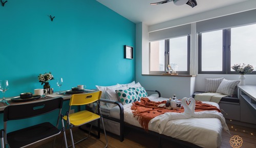 Signature Studio