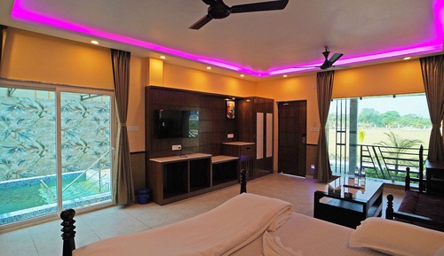 Elite Room