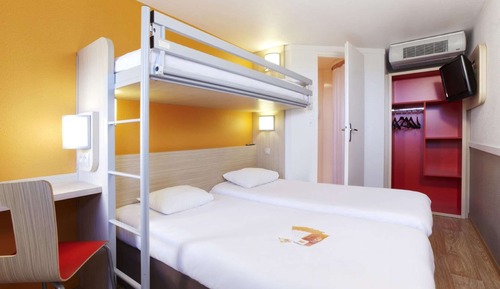 Standard Room, 3 Twin Beds