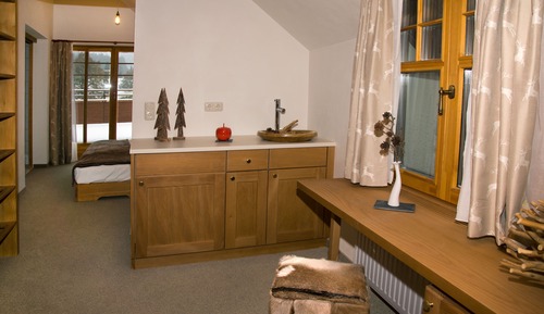 Comfort Suite, 1 Bedroom, Valley View
