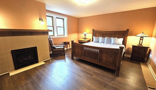 Economy Double Room, 1 King Bed