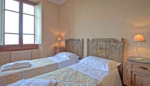 Panoramic Apartment, 2 Bedrooms (Kitchen,Montegufoni 36)