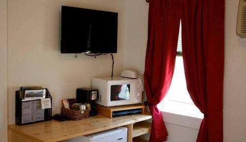 Iron Horse, 1 queen bed, Private bathroom