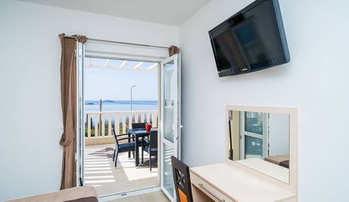 Apartment (Two-Bedroom Apartment with Terrace)