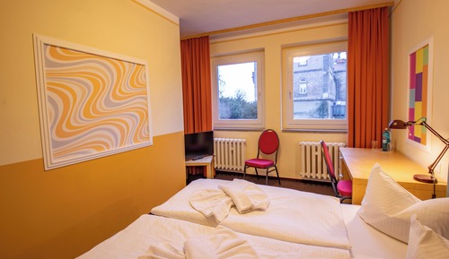 Economy Double Room in the annex sky disc