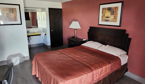 Economy Single Room