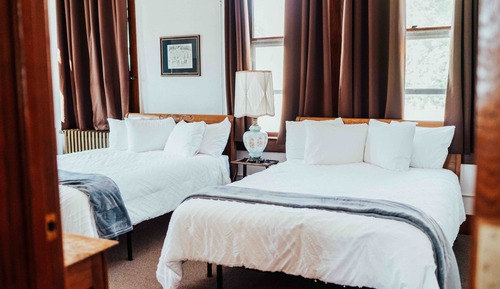 Suite, 2 Queen Beds (Gallery)